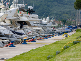 Azzurra Yachting