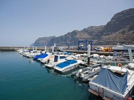 Los Gigantes Marina 2