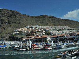 Los Gigantes Marina 3