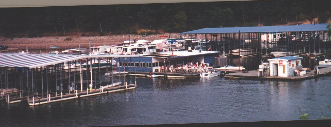 Dockside Restaurant & Marina