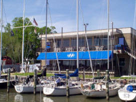 Hampton Yacht Club