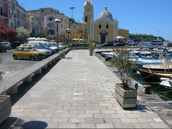 Marina di Procida