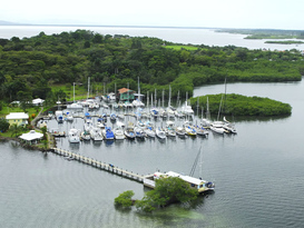 Bocas Yacht Club and Marina 6